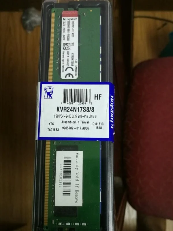 رم دسکتاپ DDR4 تک کاناله 2400 مگاهرتز cl17 کینگستون مدل kvr ظرفیت 8 گیگابایت