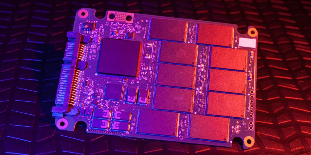 آموزش پارتیشن بندی هارد ssd